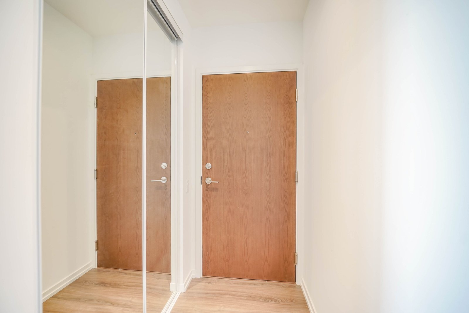 N12554496-6-dbe95861-48ce-4525-aa2c-3a376ffa101a