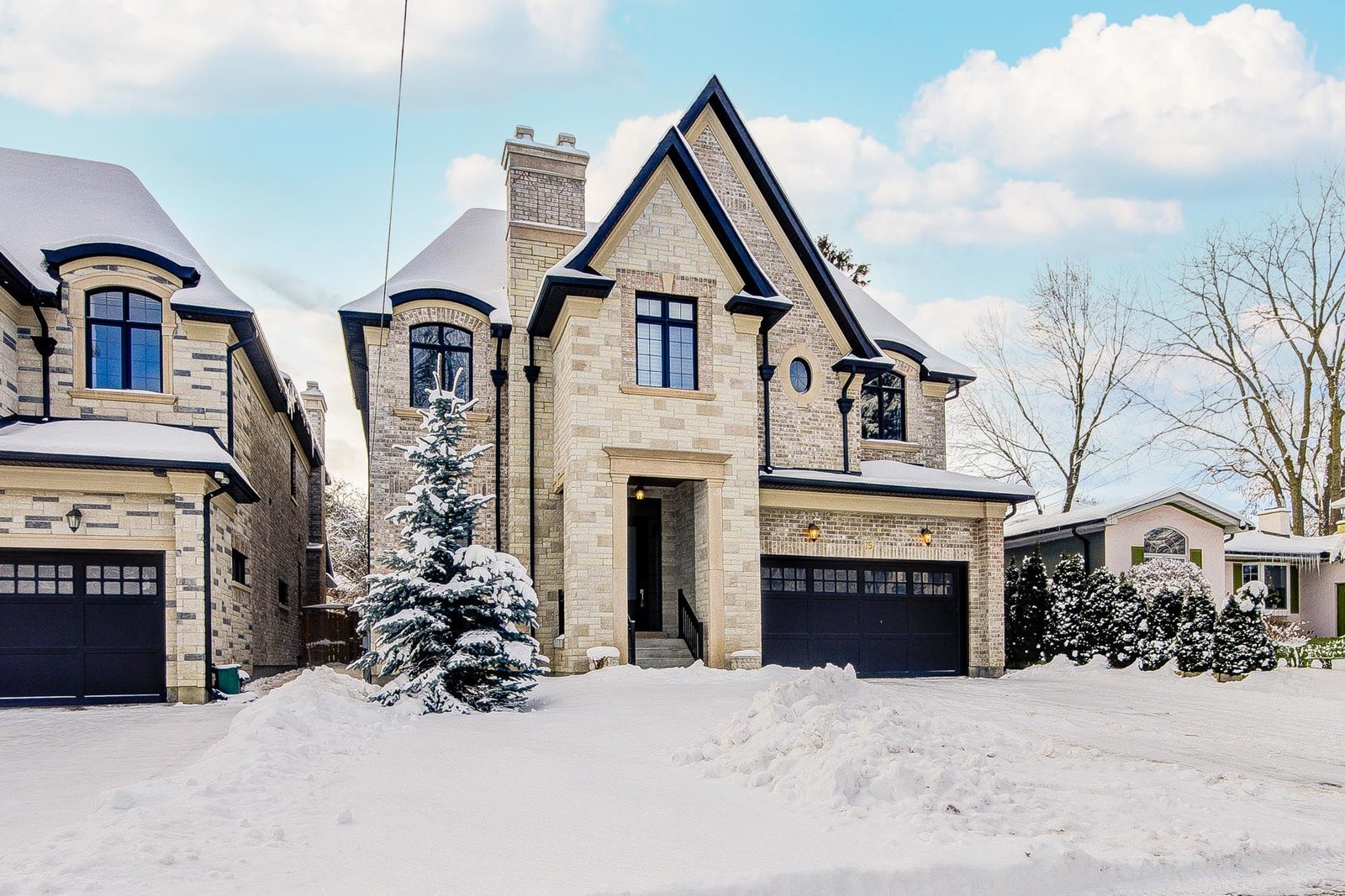 N12634052-2-826e6687-efa5-4587-8b18-9bb55745991c