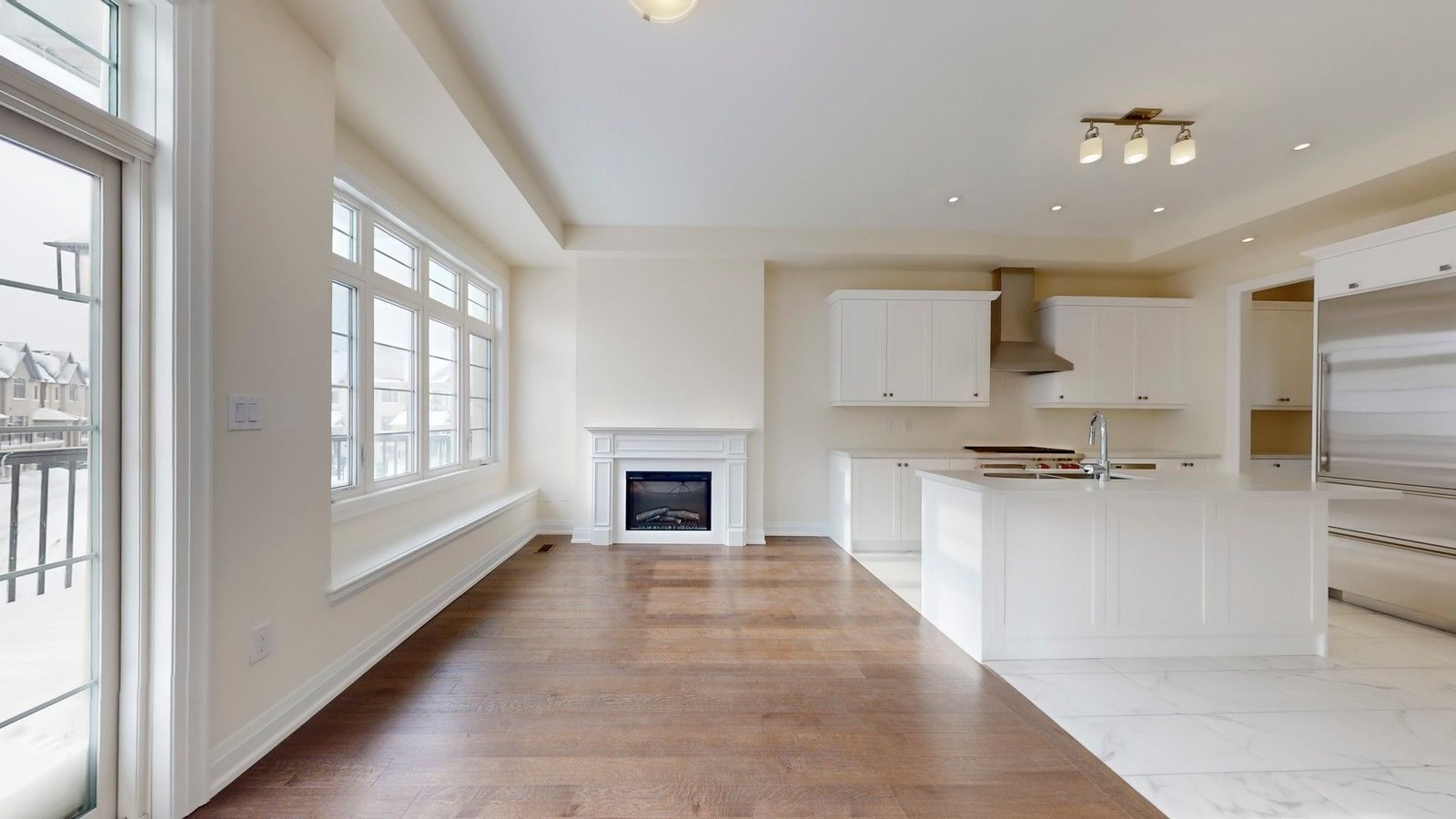 N12741056-4-04a20be1-018f-4e18-97c0-0ef1934e2818